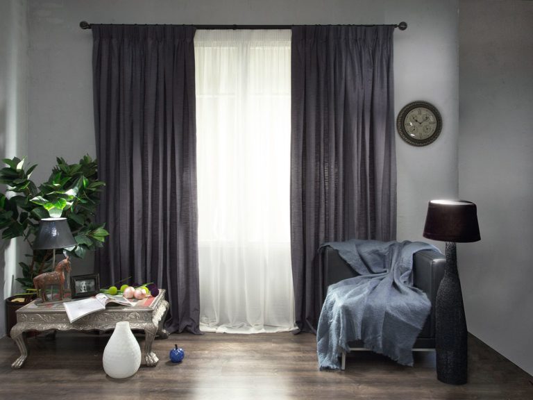 Gray curtains – an elegant solution for any interior