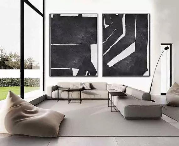 Black and white paintings for the interior – the sharpness and grace of contrast