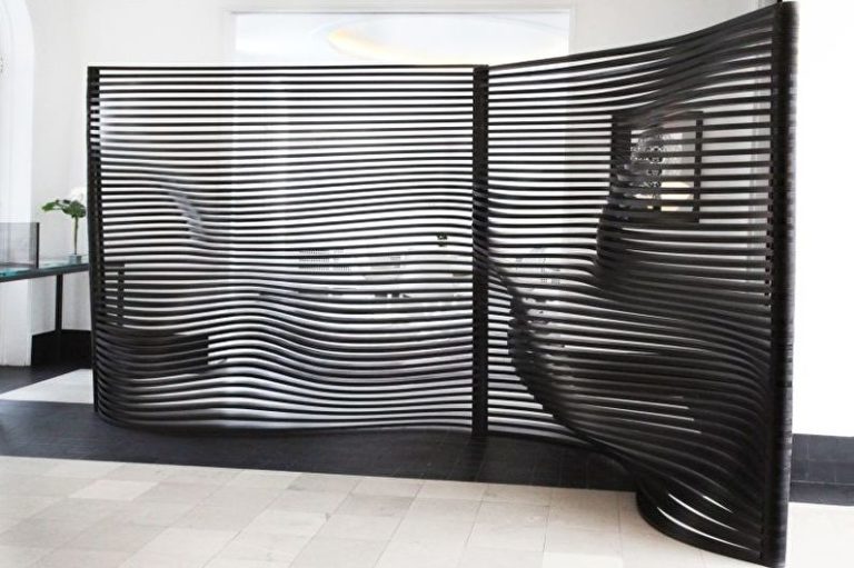 Folding screen: design, types and DIY ideas