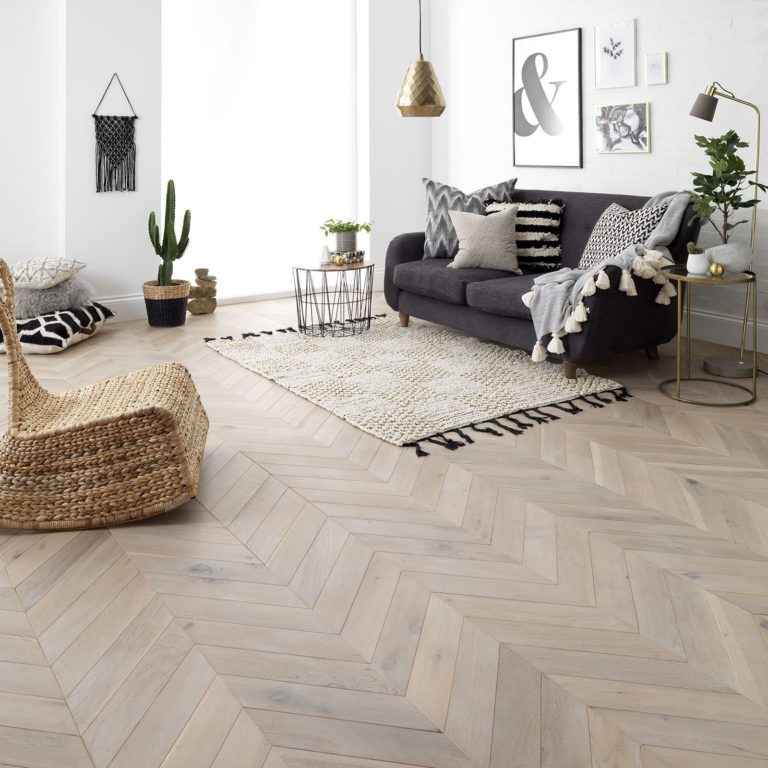 French oak flooring: features and benefits