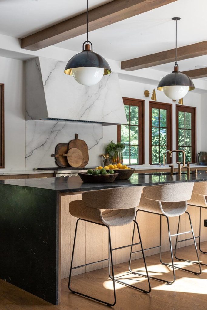 Kitchen Island Lighting Trends and Ideas 2025: Designer-Approved - Hackrea