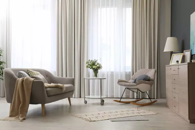 Модные шторы 2022: стильные идеи для каждой комнаты вашего дома