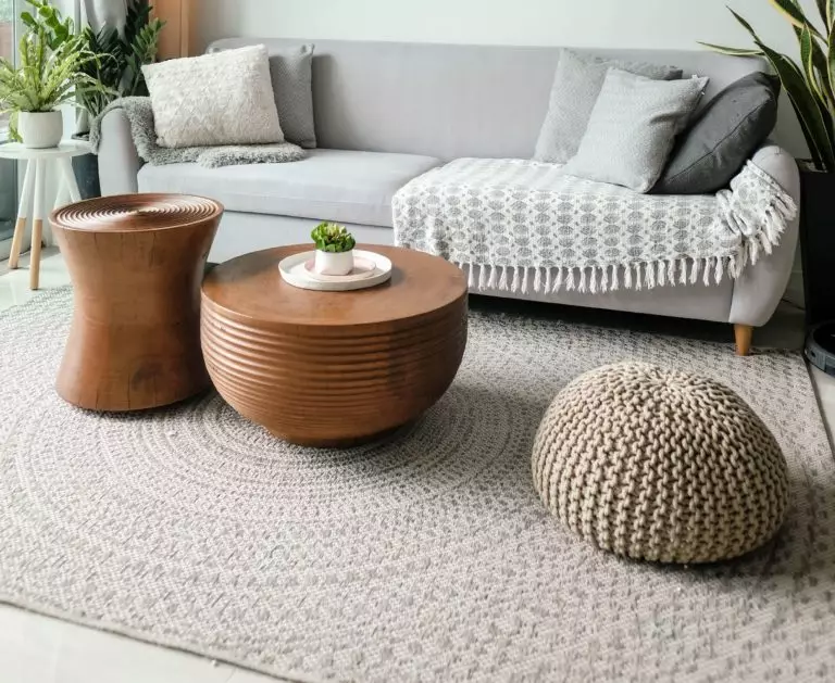 Модные ковры 2022: комфорт и стиль в каждой комнате вашего дома