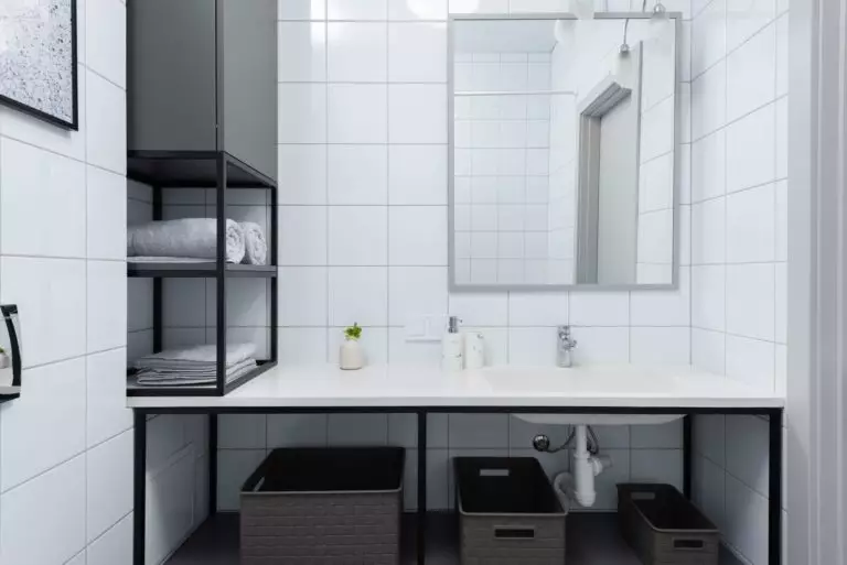 Bathroom space saving ideas: practical tips to make the most of this place
