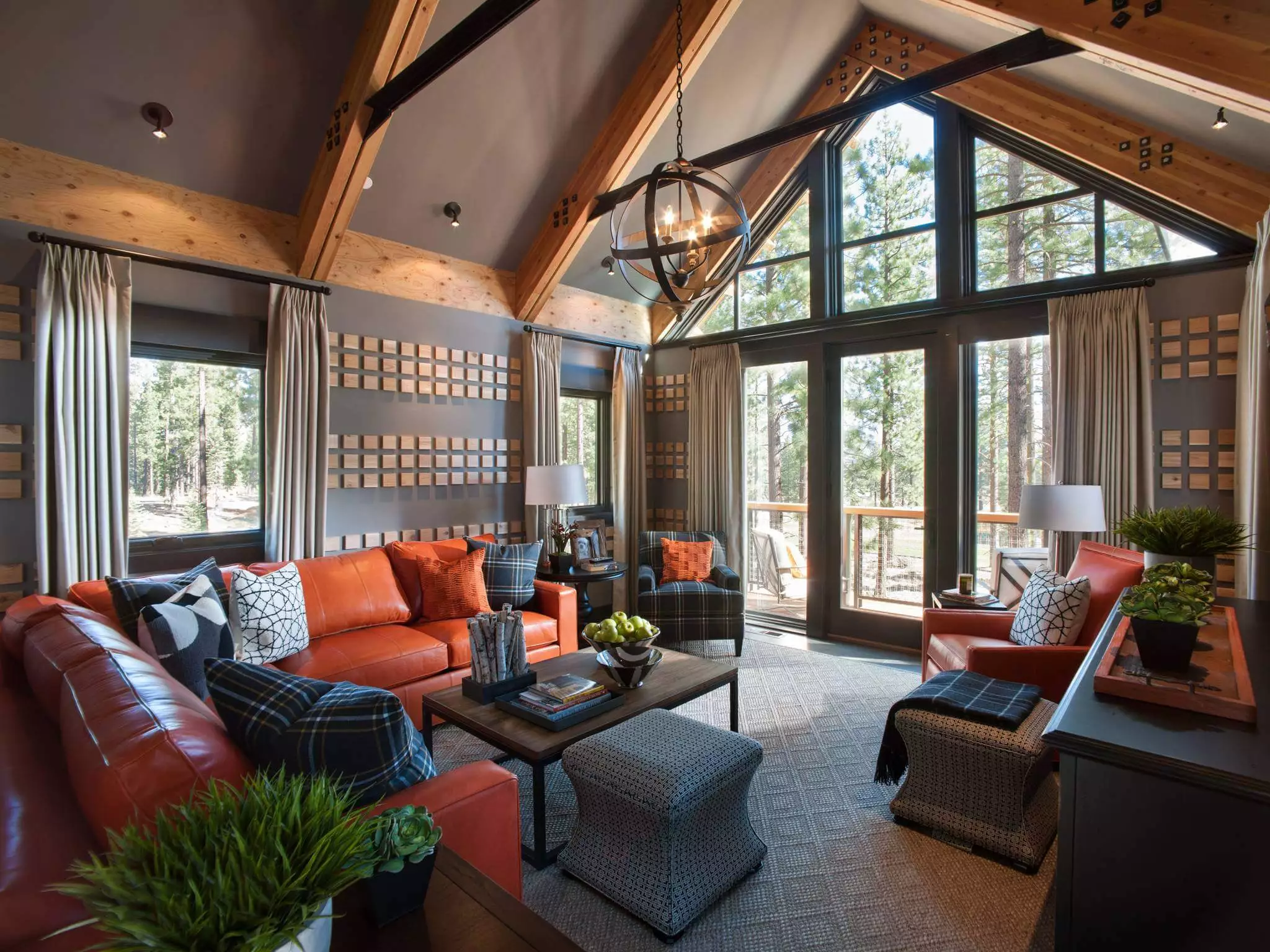 Paint colors that go with oak wood trim: best matching hues from popular  manufacturers - Hackrea, image size:2048x1536