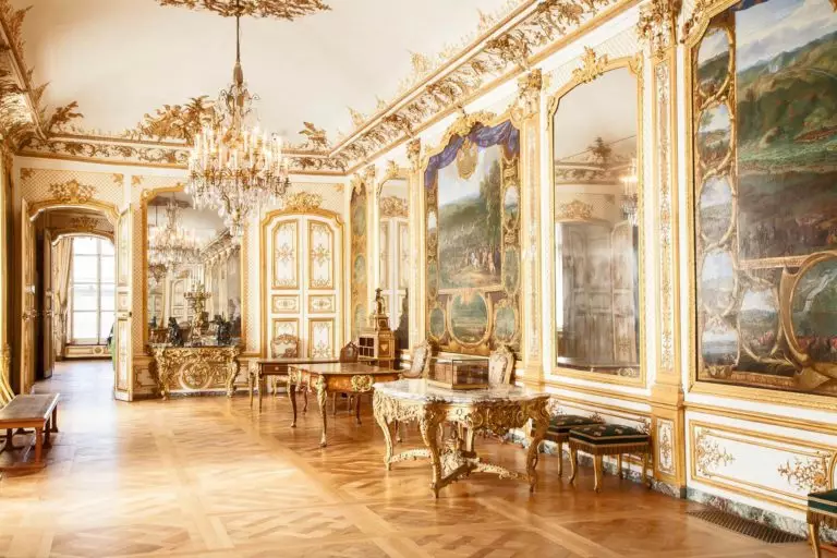 Rococo style in interior design