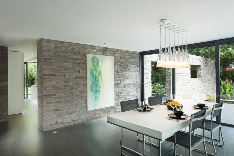 Stone wall design ideas for your dining room: bring in the textured authenticity