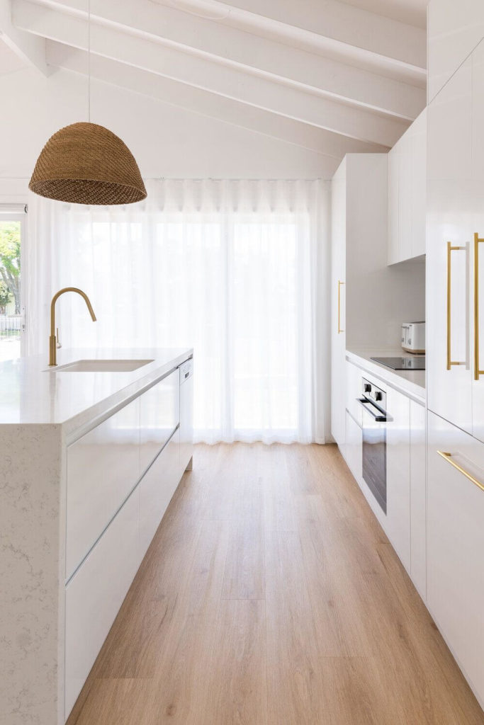 Kitchen Wall Paint Colors 2023: Latest Trends Revealed - Hackrea
