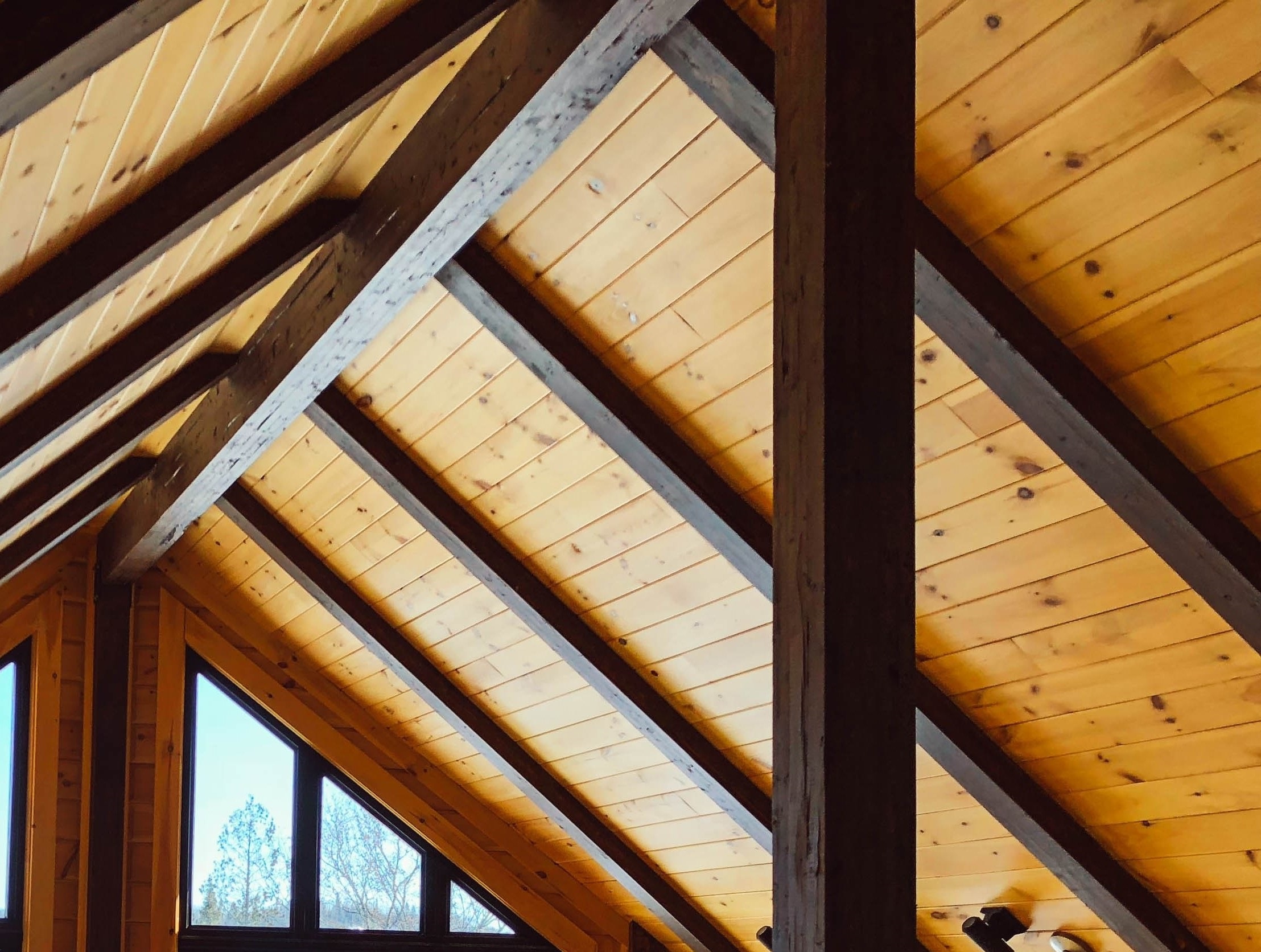 Decorative Ceiling Beam Ideas: Tips and Inspiration - Hackrea
